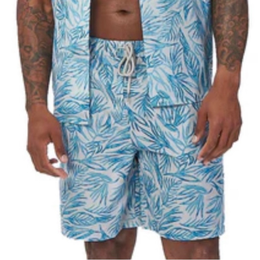 Nwt men swim trunk only